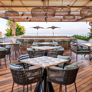 Tribe Bali Kuta ホテル
