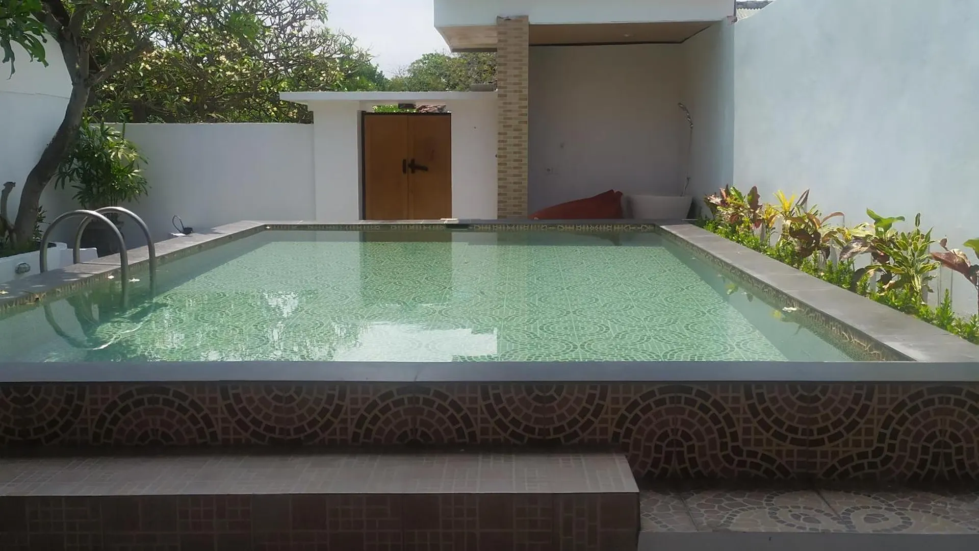 Bed & Breakfast Private Villa With Swimming Pool Kuta