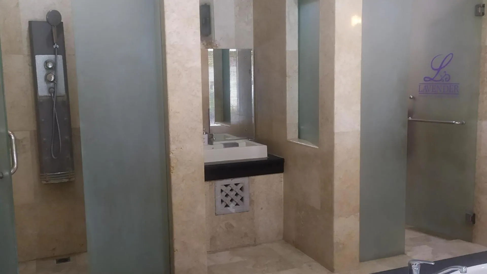 Private Villa With Swimming Pool Kuta